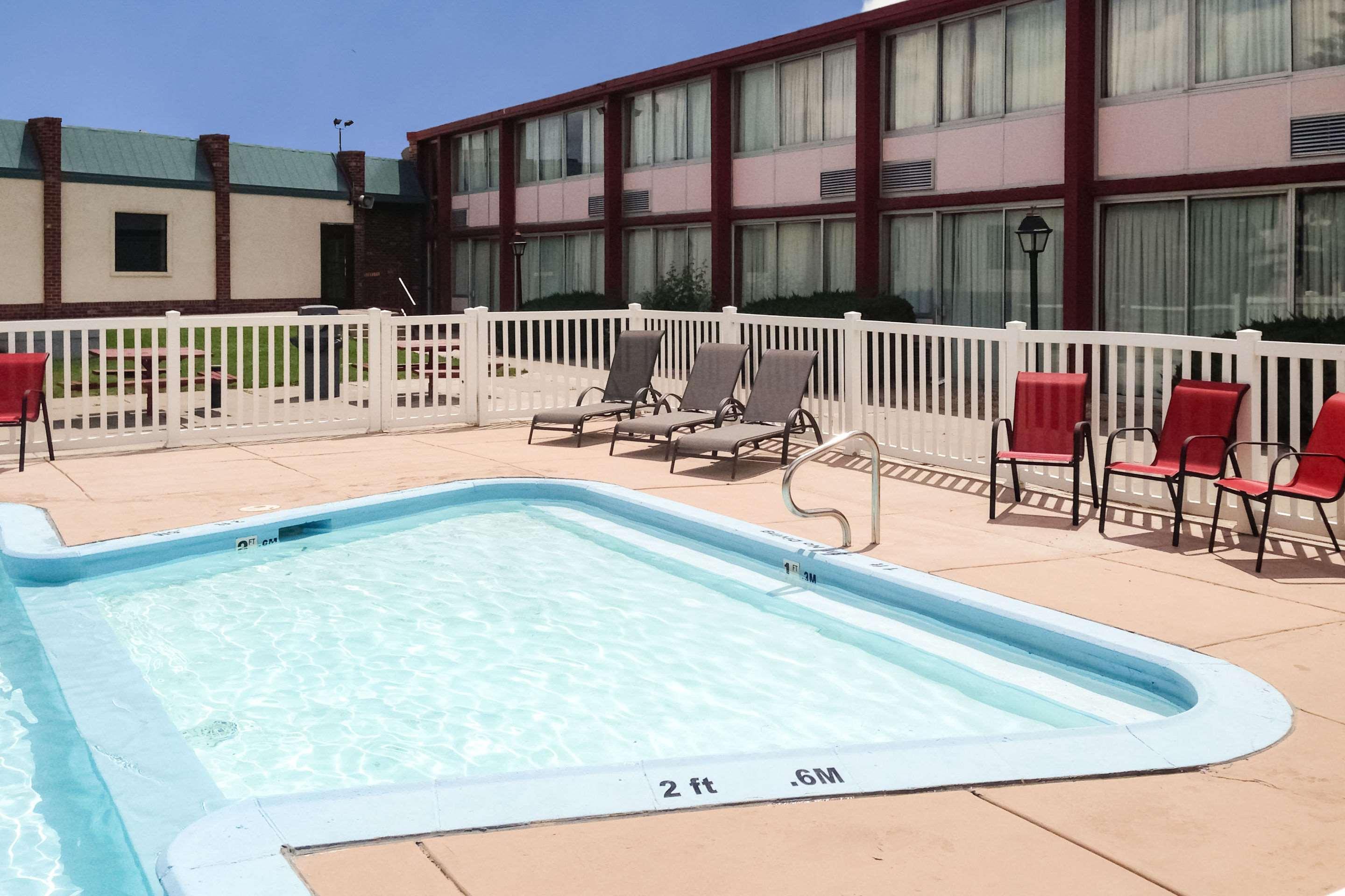 Econo Lodge Rawlins Buitenkant foto